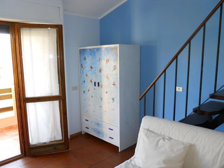 Appartamento Con Piscina E Aria Condizionata La Maddalena  Extérieur photo